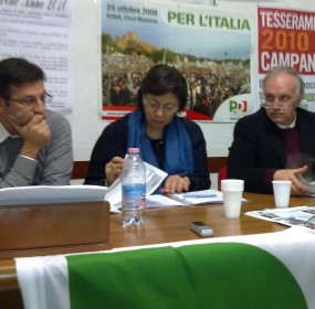 carloni e piccolo conf stampa variante PRG Cercola