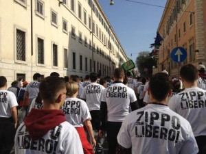 1zippolibero_2 (1)