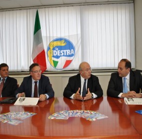 conf stampa storace aveta napoli